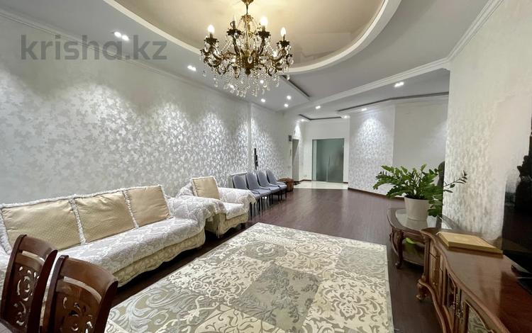 3-комнатная квартира · 145.9 м² · 11/22 этаж, Достык — Ньютона за 115 млн ₸ в Алматы, Медеуский р-н — фото 2