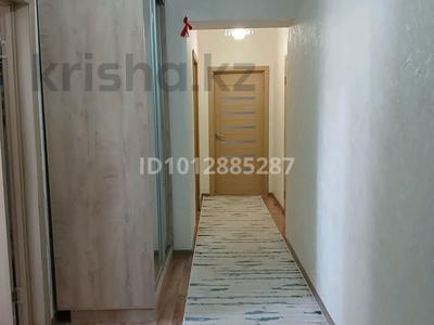2-бөлмелі пәтер · 70 м² · 4/5 қабат, мкр. Алтын орда, Ораз Татеулы — Ледовой арены, бағасы: 30 млн ₸ в Актобе