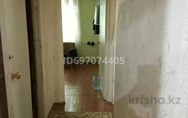 3-комнатная квартира · 48 м² · 3/3 этаж, Мунайбарлаушылар 29 — Жилой массив Тогыс за 20 млн 〒 в Шымкенте, Енбекшинский р-н — фото 2