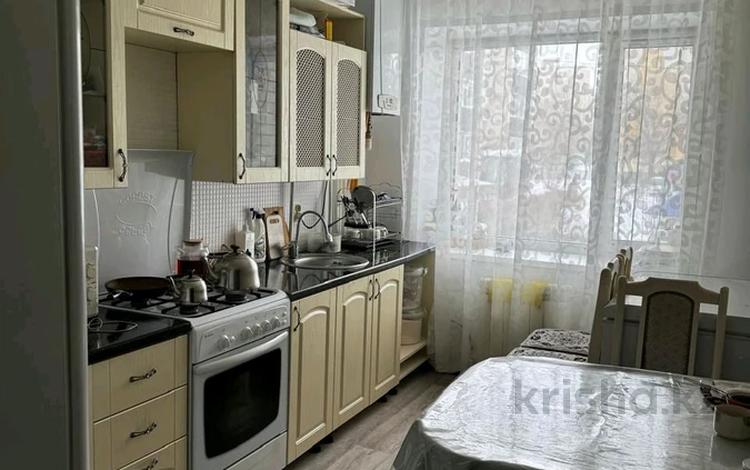 3-комнатная квартира · 88.2 м² · 1/5 этаж, 4 микр 43/1 за 35 млн ₸ в Аксае — фото 2