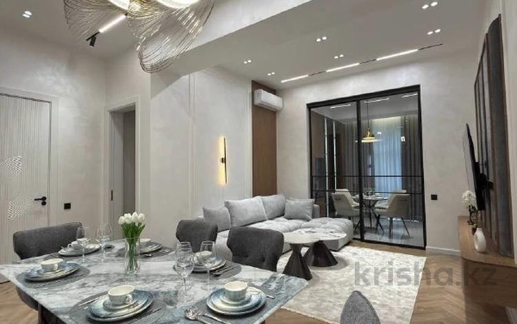 3-комнатная квартира · 75 м² · 4/12 этаж, Толе Би 290/1 за 450 000 ₸ в Алматы, Алмалинский р-н — фото 2