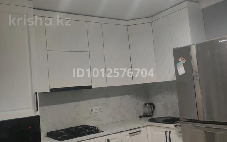 2-бөлмелі пәтер · 56 м² · 2/5 қабат, Алтын Орда 6/49, бағасы: 250 000 ₸ в Алматы, Наурызбайский р-н — фото 3