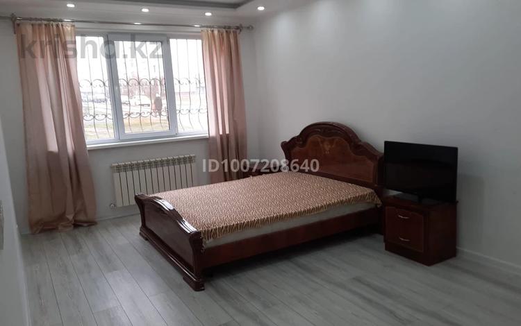 1-бөлмелі пәтер · 42 м² · 1/5 қабат, Саялы ш/а. 85, бағасы: 190 000 ₸ в Алматы, Алатауский р-н — фото 2