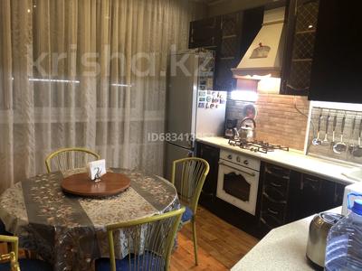 4-комнатная квартира · 100 м² · 6/8 этаж, мкр Орбита-1 10 — Навои-Биржана за 400 000 〒 в Алматы, Бостандыкский р-н