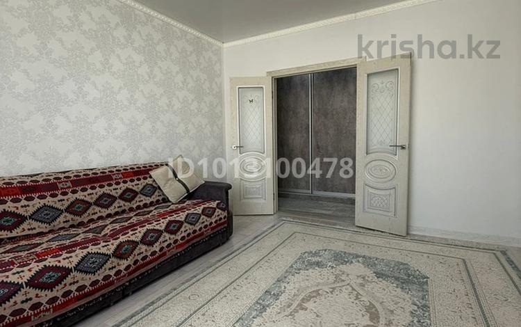 2-бөлмелі пәтер · 63 м² · 4/5 қабат, Зачаганск пгт ш/а., Монкеулы 81, бағасы: 22.5 млн ₸ в Уральске, мкр. Зачаганск пгт — фото 2