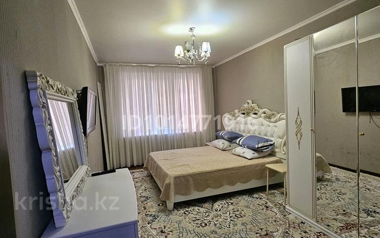 2-бөлмелі пәтер · 56 м² · 2/5 қабат, 12-ш/а. 17, бағасы: 17 000 ₸ в Актау, 12-й мкр — фото 2