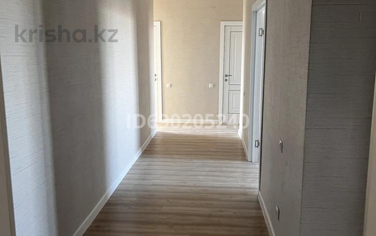 3-комнатная квартира, 80.6 м², 13/14 этаж, Кордай 75 — Айнаколь