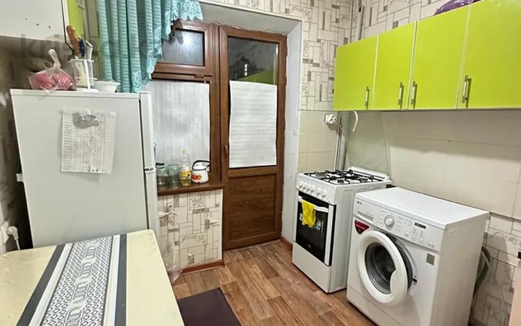 2-комнатная квартира · 35 м² · 4/5 этаж, Сулейманова 26 за 10 млн 〒 в Таразе — фото 2