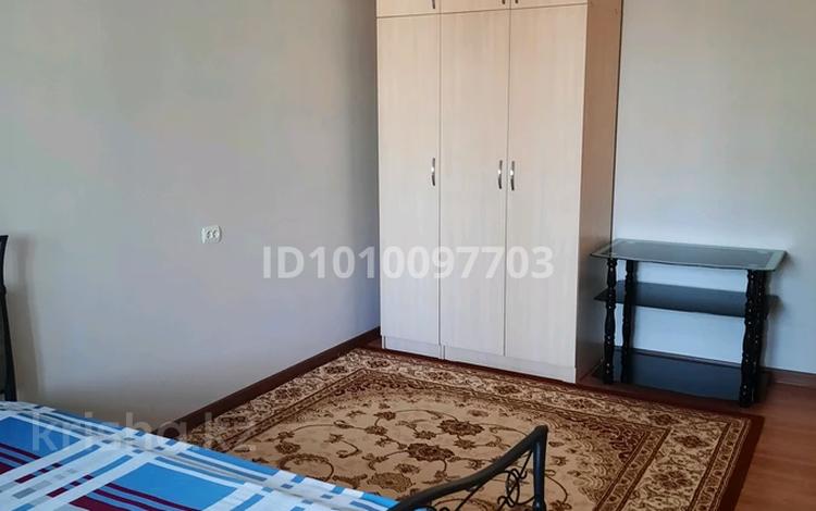 1-бөлмелі пәтер · 50 м² · 2/5 қабат, 8-шағынаудан 16, бағасы: 120 000 ₸ в Шымкенте, Туран р-н — фото 61