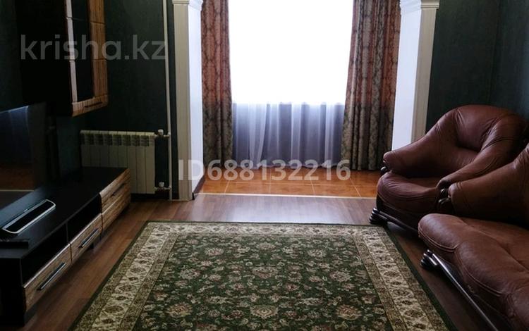 2-бөлмелі пәтер · 68 м² · 3/5 қабат, Дулатова 91 — 2 школы, бағасы: 200 000 ₸ в Костанае — фото 2