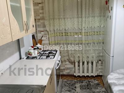 2-комнатная квартира, 60 м², 5/5 этаж посуточно, 4 мкр 6 — 4 школы за 7 000 〒 в Алге