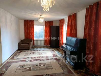 Отдельный дом · 4 комнаты · 118 м² · 7.2 сот., Сагеева 18 — Пересечение улиц Сагеева и Турдыакына за ~ 15.6 млн 〒 в Каргалы (п. Фабричный)