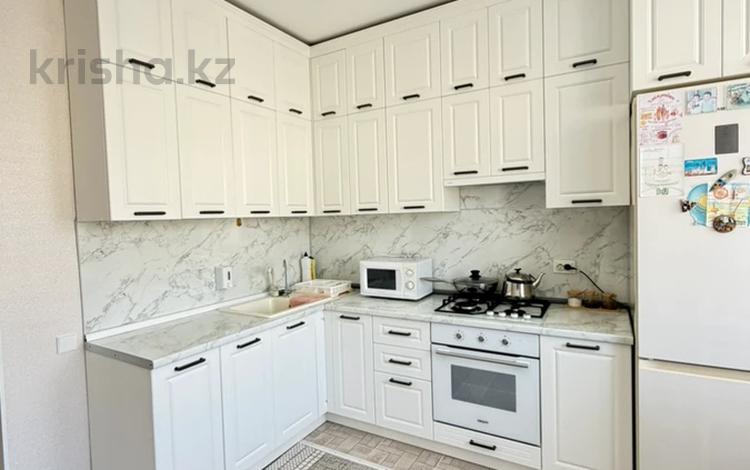 2-комнатная квартира · 68 м² · 4/5 этаж, 19-й мкр 38 за 21.5 млн ₸ в Актау — фото 2