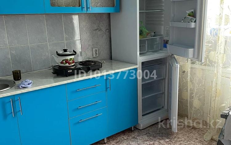 1-комнатная квартира · 30 м² · 5/5 этаж, 66 квартал за 150 000 ₸ в Семее — фото 2