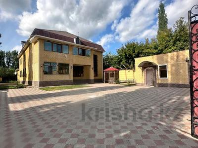 Отдельный дом · 8 комнат · 708.4 м² · 12 сот., Хромзавод 6 за 85 млн 〒 в Павлодаре