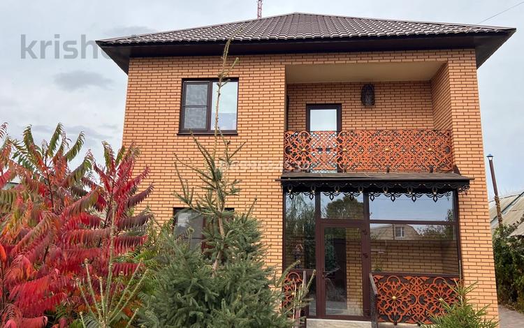 Отдельный дом · 4 комнаты · 160 м² · 3.57 сот., Маншук Маметовой 9 — Маметовой-Исатай Махамбета за 78 млн ₸ в Уральске — фото 2