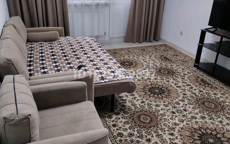 3-бөлмелі пәтер · 71.2 м² · 2/12 қабат, Караменде би Шакаулы 9, бағасы: 35 млн ₸ в Астане, Сарыарка р-н — фото 2
