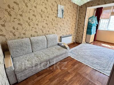 4-бөлмелі пәтер, 90 м², 1/5 қабат, 14-й мкр 20, бағасы: 26 млн 〒 в Актау, 14-й мкр