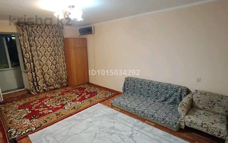 1-комнатная квартира · 35 м² · 4/5 этаж, Улица Газизы Жубановой — Находится на пересечении Абулхайыр хана/ Г. Жубановых за 130 000 ₸ в Актобе — фото 2