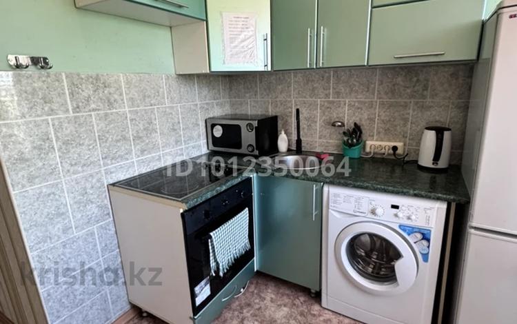 1-бөлмелі пәтер · 31.3 м² · 5/5 қабат, проспект Абая 5, бағасы: 13.7 млн ₸ в Усть-Каменогорске, Ульбинский — фото 2