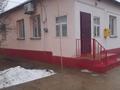 Отдельный дом · 3 комнаты · 100 м² · 8 сот., мкр Самал-2 — Егеменді ел Утегенова за 50 млн ₸ в Шымкенте, Абайский р-н
