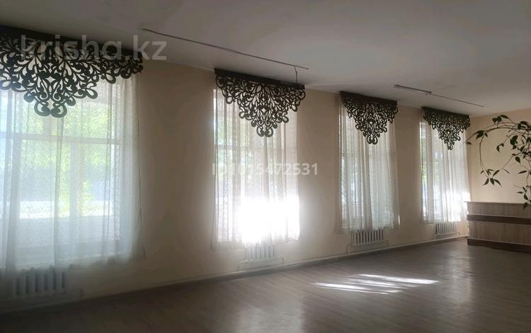 Свободное назначение · 500 м² за 100 000 ₸ в Таразе, мкр Аулие-Ата — фото 2