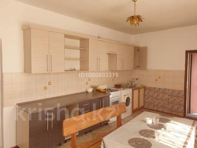 Часть дома · 2 комнаты · 100 м², мкр Калкаман-2 — Недалеко от мечети за 220 000 〒 в Алматы, Наурызбайский р-н