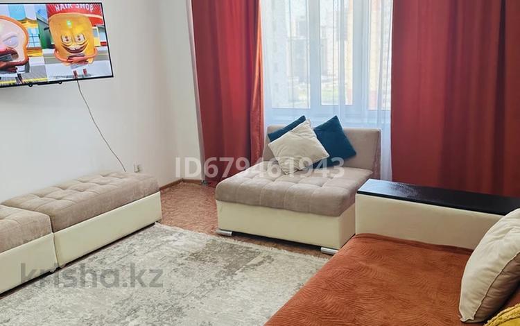 2-бөлмелі пәтер · 70 м² · 11/25 қабат, Юго-Восток ш/а., Байкен Ашимова 26 — Республики, бағасы: 13 000 ₸ в Караганде, Казыбек би р-н — фото 68