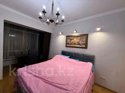 Аренда квартир в Алматы: 3-комнатная квартира · 160 м² · 5/22 этаж · помесячно, Бухар жырау 27/5 — Бухар Жырау за 600 000 〒 3-комнатная квартира · 160 м² · 5/22 этаж · помесячно, Бухар жырау 27/5 — Бухар Жырау за 600 000 〒 в Алматы, Бостандыкский р-н