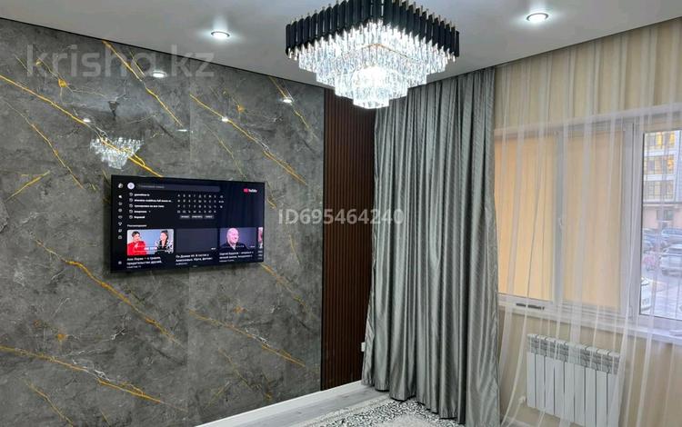 2-комнатная квартира · 66 м² · 1/9 этаж, мкр Нурсая, Мкрн Нурсая 6 за 250 000 ₸ в Атырау — фото 9