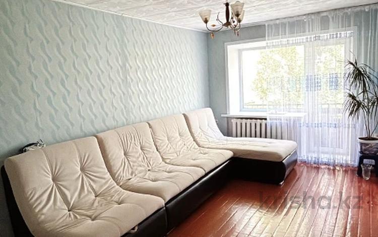 3-комнатная квартира · 55 м² · 5/5 этаж, Майкудук, 12й микрорайон за 10.5 млн ₸ в Караганде, Алихана Бокейханова р-н — фото 17