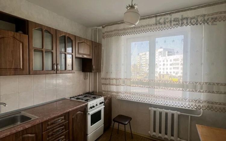 2-комнатная квартира, 50 м², 4/5 этаж помесячно, Мира