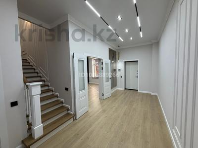 4-комнатная квартира · 155 м² · 2 этаж, Койгельди 329 за 72 млн 〒 в Таразе