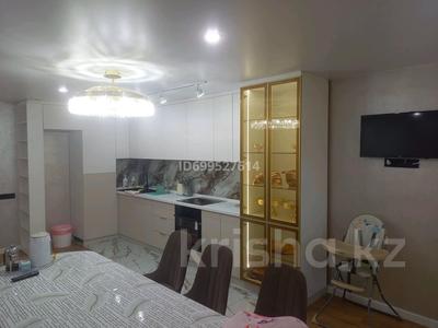 3-бөлмелі пәтер · 130 м² · 5/9 қабат, Физкультурная 4а — Спорт комплекс Шакарима, бағасы: 90 млн ₸ в Семее
