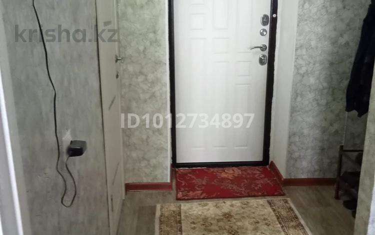 1-комнатная квартира · 35 м² · 3/6 этаж, мкр Жилгородок, Алтынемел 6 — Есет батыра за 8.5 млн ₸ в Актобе — фото 2
