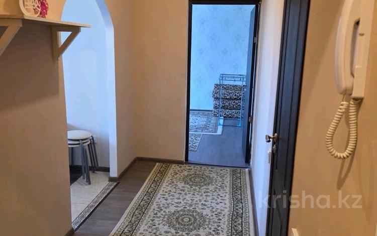1-бөлмелі пәтер · 41 м² · 2/5 қабат, 4 микрорайон, бағасы: 16.5 млн ₸ в Конаеве — фото 2