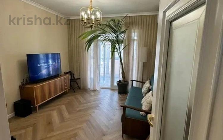 2-бөлмелі пәтер · 54.4 м² · 4/5 қабат, Байтурсынова 98/2, бағасы: 65 млн ₸ в Алматы, Бостандыкский р-н — фото 3
