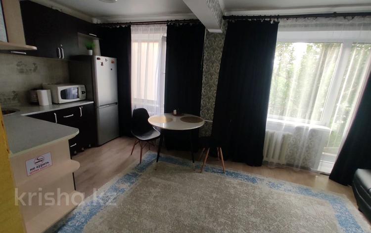 1-комнатная квартира · 33 м² · 2/5 этаж, Карла маркса 38 за 10 000 ₸ в Шахтинске — фото 2