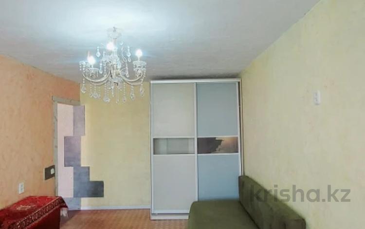 1-бөлмелі пәтер · 34 м² · 5/9 қабат, мкр Юго-Восток, ул. Университеткая 21, бағасы: 12.5 млн ₸ в Караганде, Казыбек би р-н — фото 2