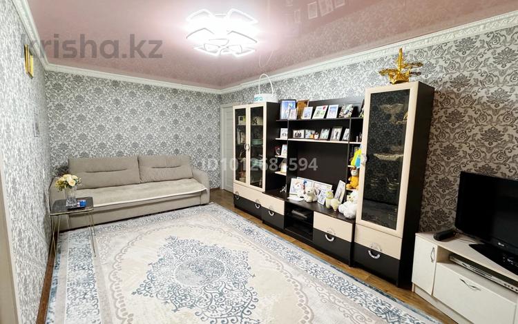 3-бөлмелі пәтер · 56.7 м² · 1/5 қабат, Абая 42, бағасы: 9 млн ₸ в Темиртау — фото 2