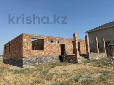 Отдельный дом · 5 комнат · 240 м² · 10 сот., мкр Бектобе — ул кылышбая за 24.5 млн 〒 в Таразе