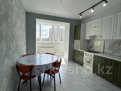 2-бөлмелі пәтер · 90 м² · 4/5 қабат, Алтын орда ш/а. 19Л, бағасы: 250 000 ₸ в Актобе, мкр. Алтын орда