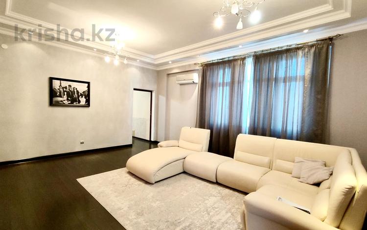 2-бөлмелі пәтер · 103 м² · 18/30 қабат, Габдуллина 17, бағасы: 45 млн ₸ в Астане, р-н Байконур — фото 2