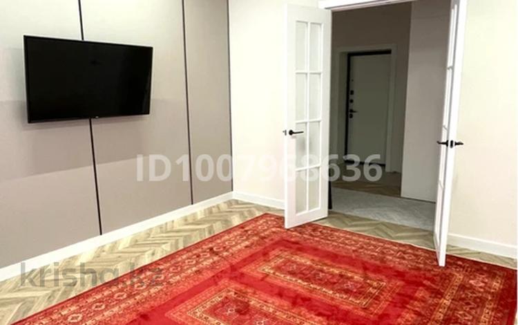 3-бөлмелі пәтер · 77 м² · 5/7 қабат, 41-й мкр 22 — Поликлиника Жарқын, бағасы: 27 млн ₸ в Актау — фото 2