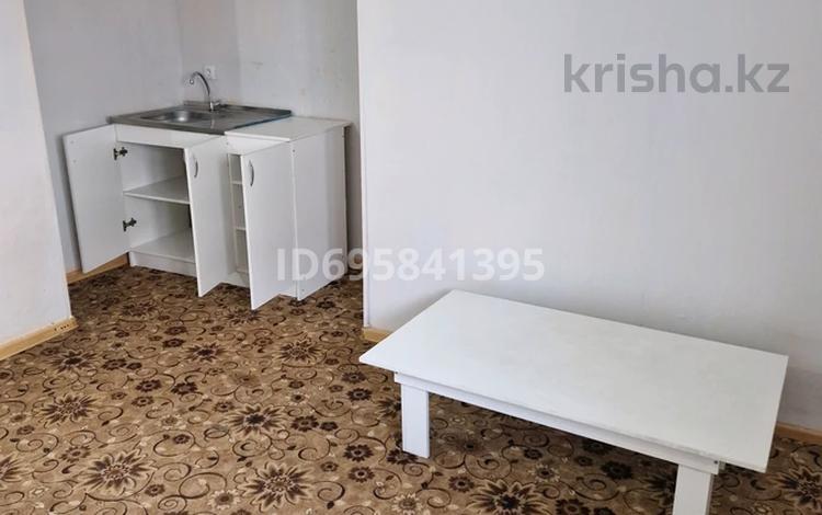 1 комната · 16 м² · 3/3 этаж, Шоқан Уалиханова 22/13 — Сакен Сейфуллина пересечение ул Шоқан Уалиханова за 70 000 ₸ в Астане, р-н Байконур — фото 2