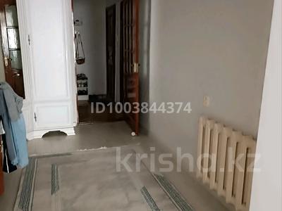 Продажа квартир в Кызылординской обл.: 3-комнатная квартира · 57 м² · 1/5 этаж, Амангельды 103 — Возле магазина Qyzyg orta за 20 млн 〒 3-комнатная квартира · 57 м² · 1/5 этаж, Амангельды 103 — Возле магазина Qyzyg orta за 20 млн 〒 в