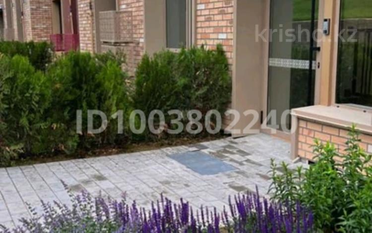 3-бөлмелі пәтер · 110 м² · 8/9 қабат, Байдибек би 115/10, бағасы: 72 млн ₸ в Шымкенте — фото 2