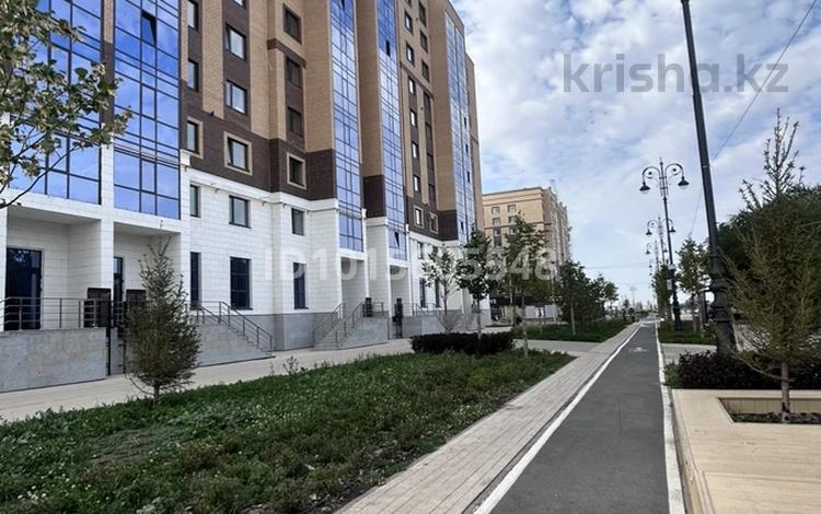 3-бөлмелі пәтер · 104 м² · 8/10 қабат, Жумабаева 13/1 — Центральный Парк,Синема , 1 школа , гор акимат, бағасы: 43.8 млн ₸ в Кокшетау — фото 2