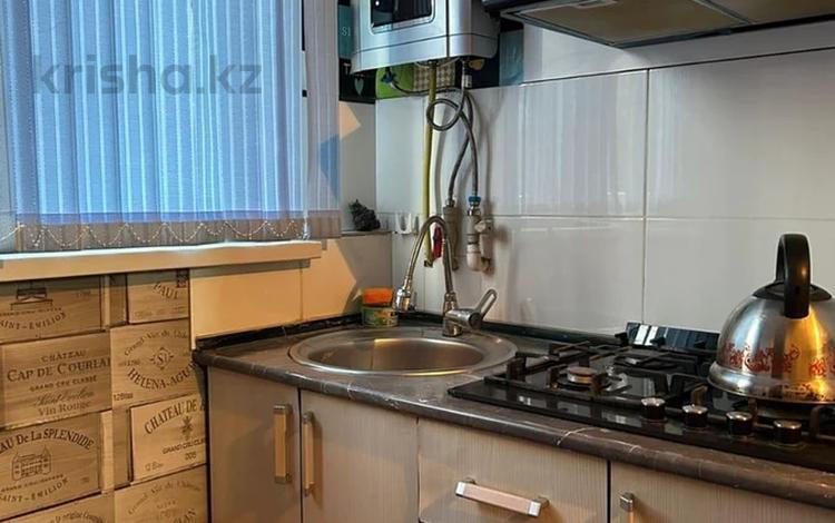 1-комнатная квартира · 50 м² · 2/5 этаж, 8 мкр 59 за 11 000 ₸ в Шымкенте — фото 2