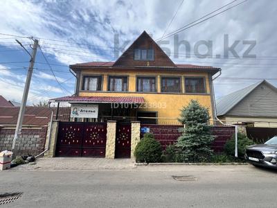 Отдельный дом · 9 комнат · 200 м² · 6 сот., Нурсая — Спасская/Нурсая за 220 млн ₸ в Алматы, Турксибский р-н